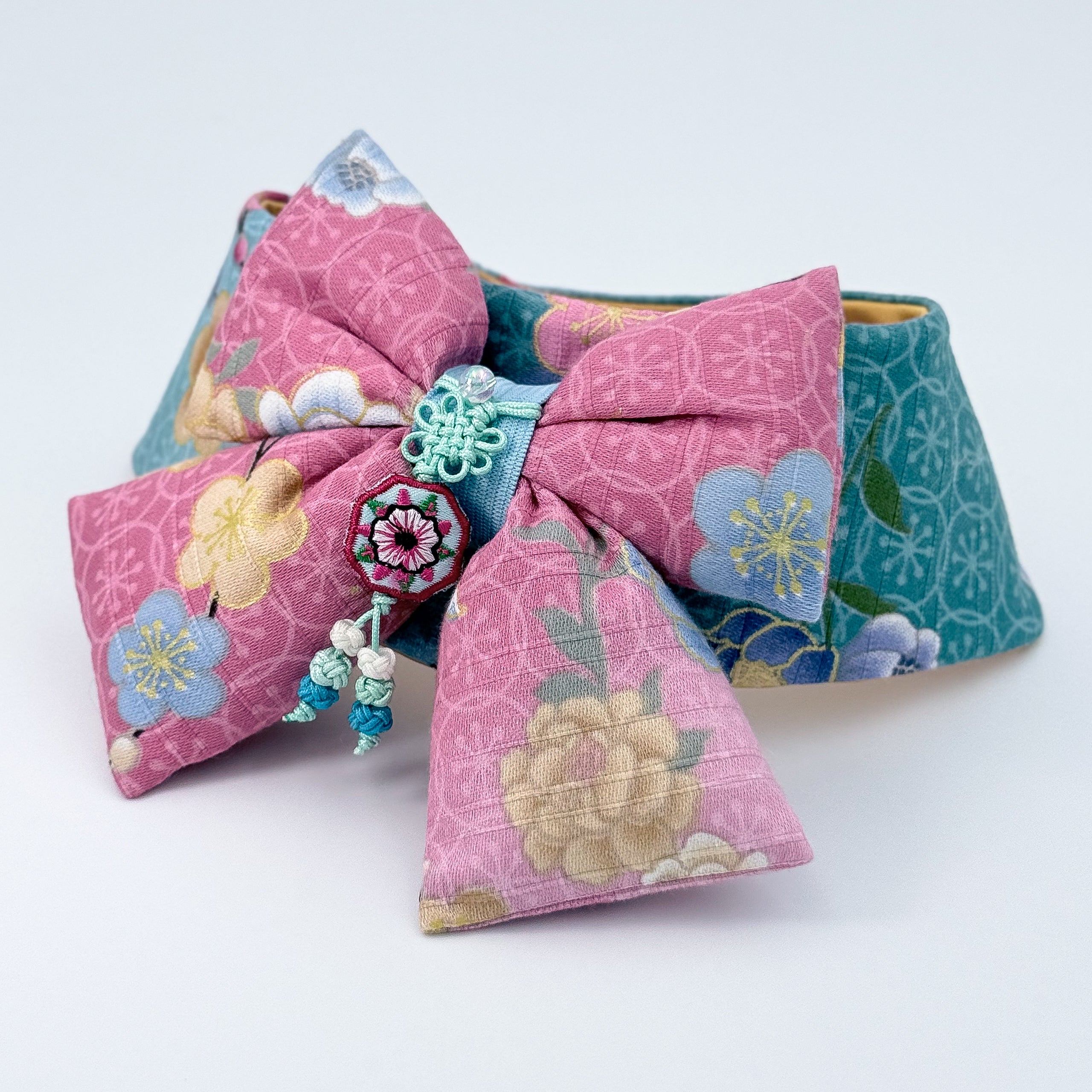 Blossom Puffy Bowdana