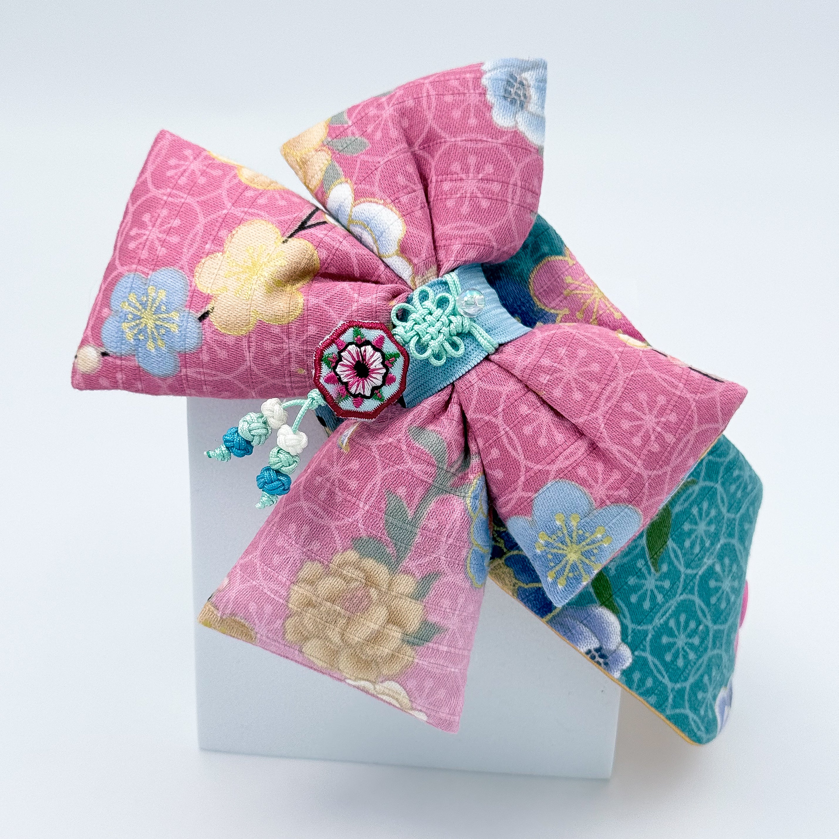 Blossom Puffy Bowdana